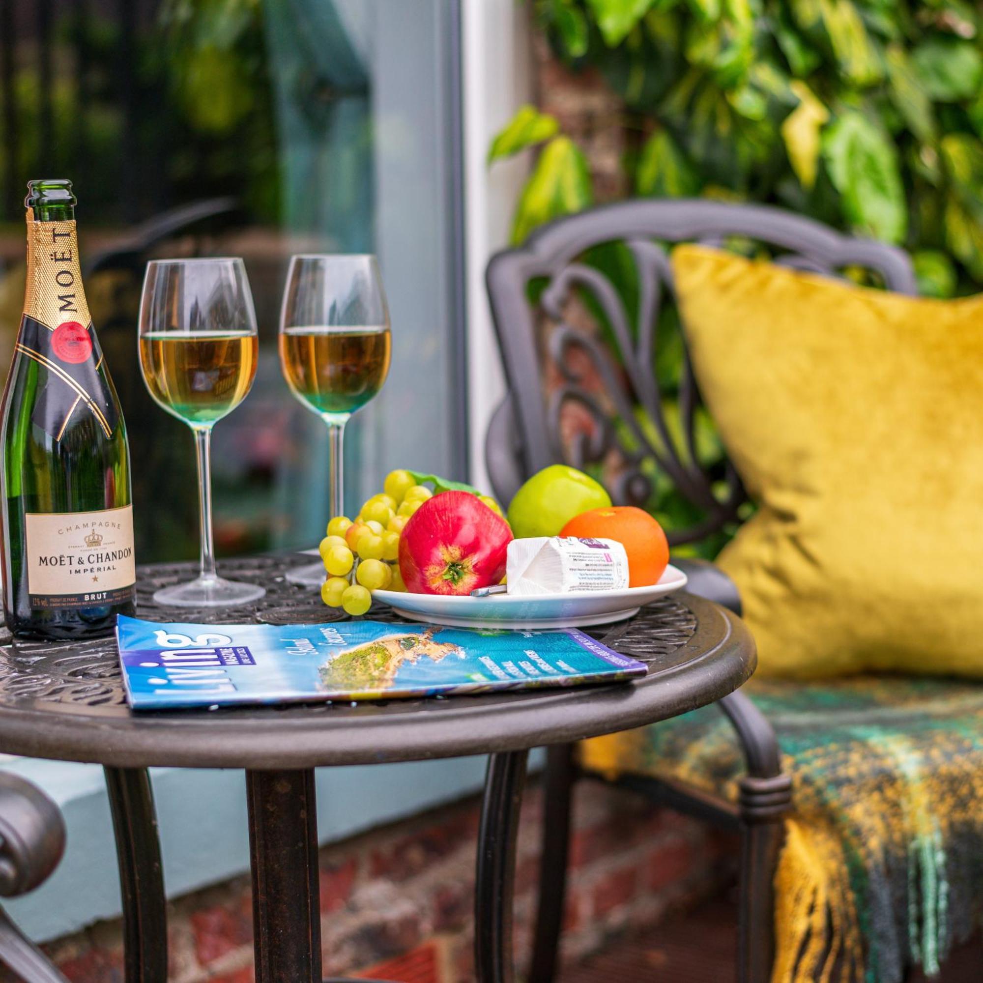 The Mainstay Luxury Boutique With Private Parking Gasthof Whitby
